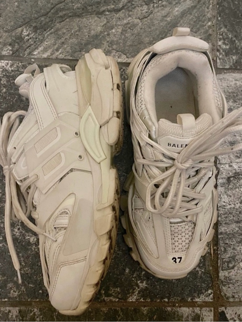 Authentic. Balenciaga Truck Sneakers